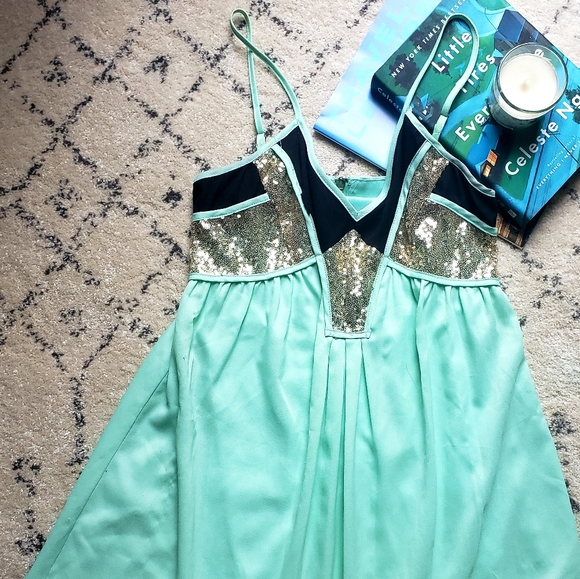 Tea n Cup Dresses & Skirts - Sequin Shift Dress